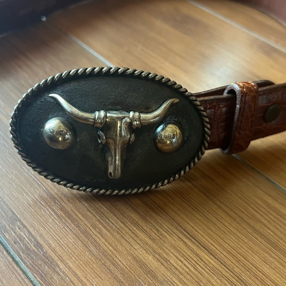 Barry Kieselstein-Cord Alligator Belt with Silver Buckle - Picture 2 of 11